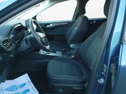 Photo 23 Ford Kuga  2.5 Duratec 190ch FHEV E85 Titanium BVA