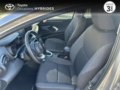 Photo 10 Toyota Yaris  116h Design 5p MY22