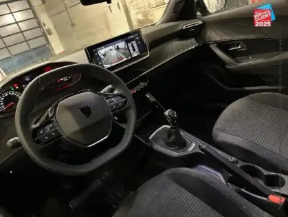 Photo 14 Peugeot 2008  1.2 100ch S&S Style