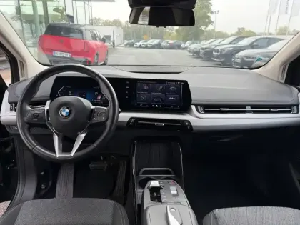 Photo 22 BMW Serie 2 Série 2 ActiveTourer 218i 136ch DKG7