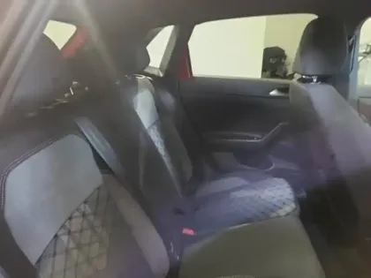 Photo 10 Volkswagen Polo  1.0 TSI 110ch R-Line DSG7