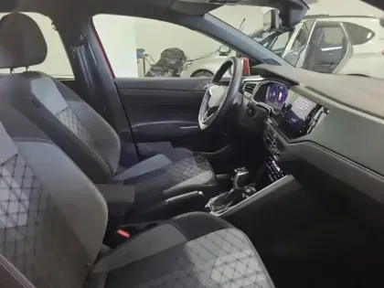 Photo 9 Volkswagen Polo  1.0 TSI 110ch R-Line DSG7