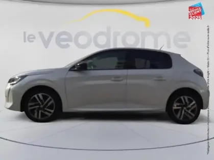 Photo 23 Peugeot 208  1.2 PureTech 130ch S/S Allure Pack EAT8 Camera