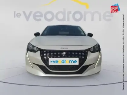 Photo 46 Peugeot 208  1.2 PureTech 130ch S/S Allure Pack EAT8 Camera