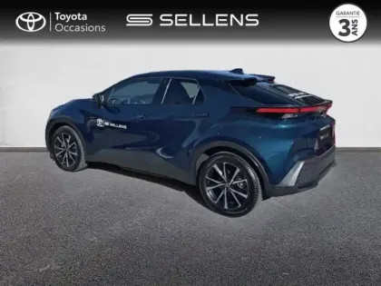 Photo 16 Toyota C-HR  2.0 Hybride Rechargeable 225ch Design MY25