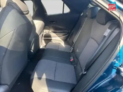 Photo 10 Toyota C-HR  2.0 Hybride Rechargeable 225ch Collection MY25