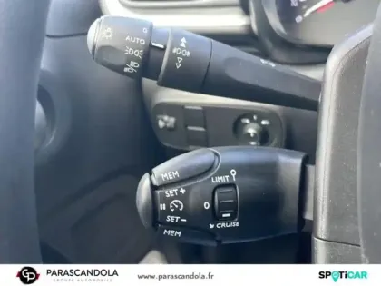 Photo 14 Citroën C3  1.2 PureTech 83ch S&S Shine