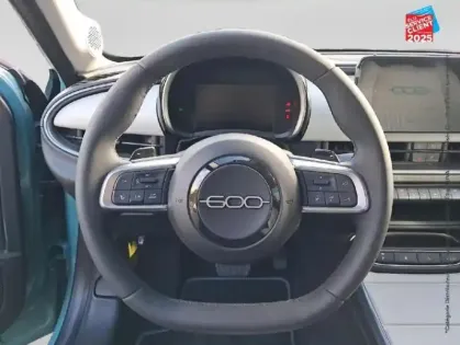 Photo 11 Fiat 600  1.2 Hybrid 136ch La Prima DCT6