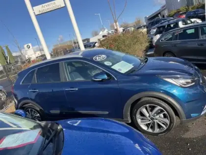 Photo 6 Kia Niro  1.6 GDi 105ch ISG + électrique 43.5ch Design DCT6