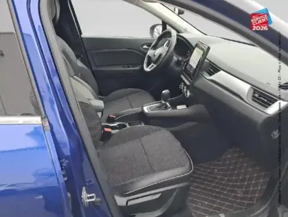 Photo 34 Renault Captur  1.6 E-Tech hybride rechargeable 160ch Techno GPS Camera