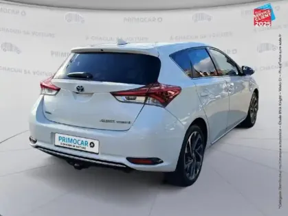 Photo 5 Toyota Auris  HSD 136h Design