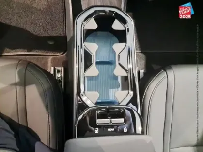 Photo 15 Volvo Ex30  Single Extended Range 272ch Ultra