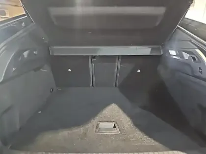 Photo 5 Peugeot 3008  1.2 Hybrid 136ch Allure e-DCS6