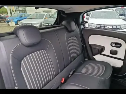 Photo 10 Renault Twingo  E-Tech Electric Techno R80 Achat Intégral