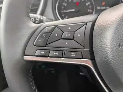 Photo 12 Nissan Qashqai  1.3 DIG-T 160ch N-Connecta DCT 2019 Euro6-EVAP