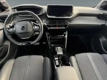 Photo 40 Peugeot 208  1.2 Hybrid 136ch GT e-DCS6