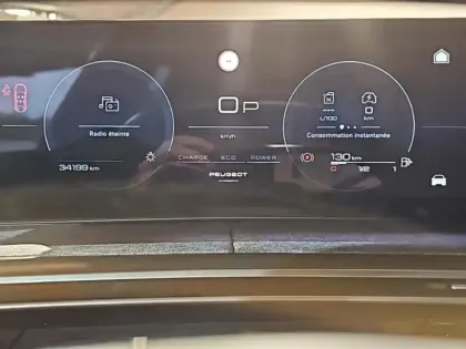 Photo 12 Peugeot 3008  1.2 Hybrid 136ch Allure e-DCS6