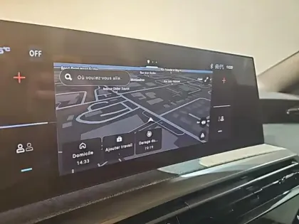 Photo 13 Peugeot 3008  1.2 Hybrid 136ch Allure e-DCS6