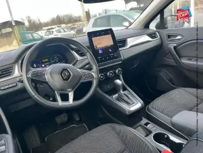 Photo 14 Renault Captur  1.6 E-Tech hybride 145ch Techno Fast Track