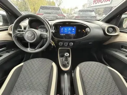 Photo 7 Toyota Aygo  X 1.0 VVT-i 72ch Design MY24