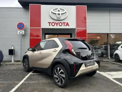 Photo 5 Toyota Aygo  X 1.0 VVT-i 72ch Design MY24