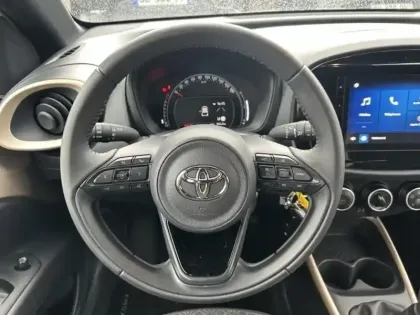 Photo 13 Toyota Aygo  X 1.0 VVT-i 72ch Design MY24