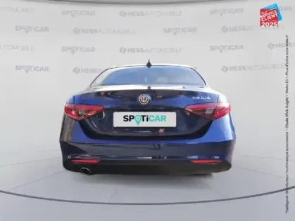 Photo 6 Alfa Romeo Giulia  2.2 JTD 150CH SUPER AT8 GPS RADAR AR