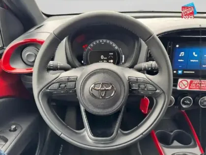 Photo 11 Toyota Aygo  X 1.0 VVT-i 72ch Design MY24