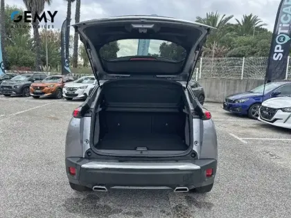 Photo 23 Peugeot 2008  PureTech 130 S&S EAT8