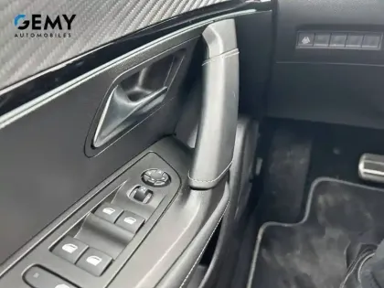 Photo 34 Peugeot 2008  PureTech 130 S&S EAT8