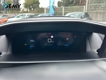 Photo 29 Peugeot 2008  PureTech 130 S&S EAT8