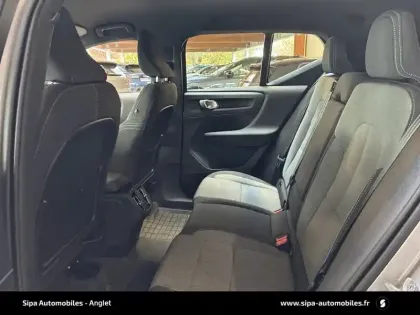 Photo 17 Volvo Xc40  B3 163 ch DCT7