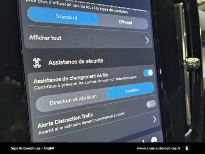 Photo 32 Volvo Xc40  B3 163 ch DCT7