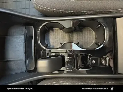 Photo 40 Volvo Xc40  B3 163 ch DCT7