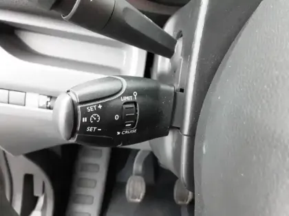 Photo 18 Peugeot Expert  FGN TOLE STANDARD 2.0  BLUEHDI 120 S&S BVM6