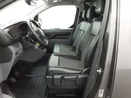 Photo 10 Peugeot Expert  FGN TOLE STANDARD 2.0  BLUEHDI 120 S&S BVM6