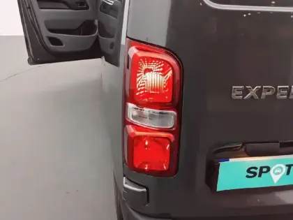 Photo 16 Peugeot Expert  FGN TOLE STANDARD 2.0  BLUEHDI 120 S&S BVM6