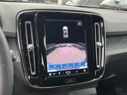 Photo 33 Volvo Xc40  Recharge 231 ch 1EDT