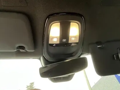 Photo 36 Volvo Xc40  Recharge 231 ch 1EDT