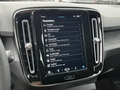 Photo 26 Volvo Xc40  Recharge 231 ch 1EDT