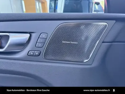 Photo 24 Volvo Xc60  T6 AWD Hybride rechargeable 253 ch+145 ch Geartronic 8