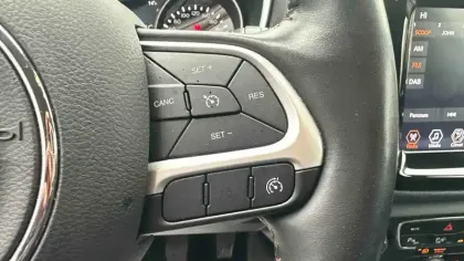 Photo 21 Jeep Compass  1.6 I MultiJet II 120 ch BVM6