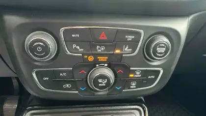 Photo 14 Jeep Compass  1.6 I MultiJet II 120 ch BVM6