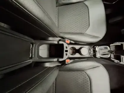 Photo 30 Jeep Compass  1.3 GSE T4 150 ch BVR6