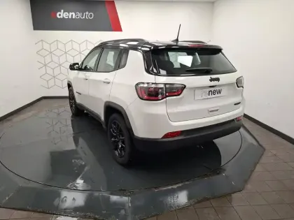 Photo 8 Jeep Compass  1.3 GSE T4 150 ch BVR6