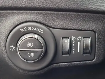 Photo 34 Jeep Compass  1.3 GSE T4 150 ch BVR6