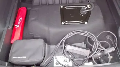 Photo 8 Kia Niro  1.6 GDi 183 ch PHEV DCT6