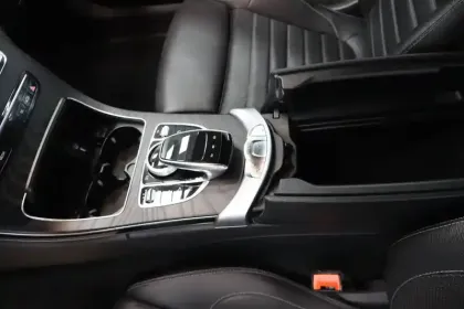 Photo 19 Mercedes Classe C  Cabriolet 220 d 9G-Tronic