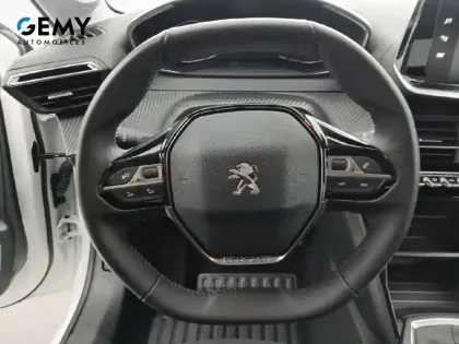 Photo 30 Peugeot 208  PureTech 100 S&S BVM6