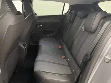 Photo 46 Peugeot 308  Hybrid 145 e-DCS6